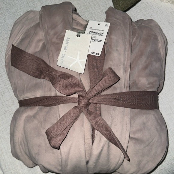 Barefoott Dreams Women’s Robe NWT - Picture 4 of 8